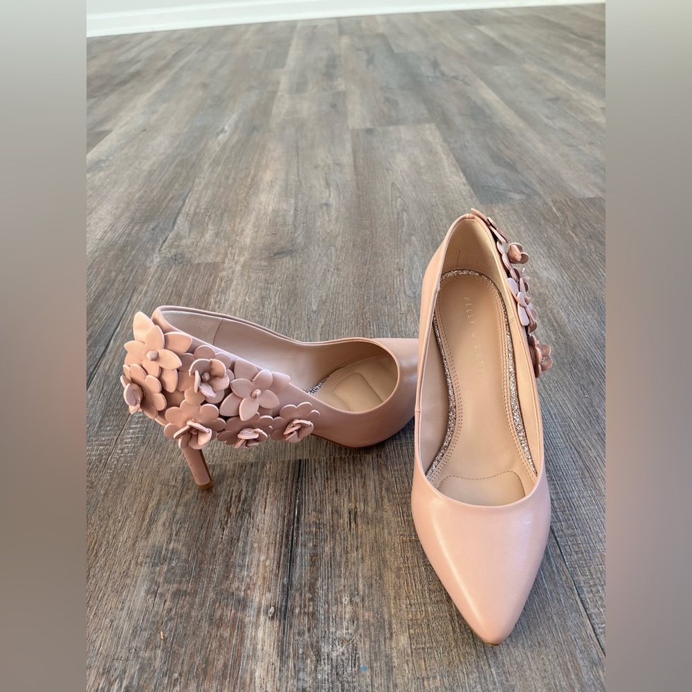 Kelly & Katie size 10 heels